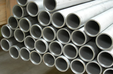 Welded line pipes